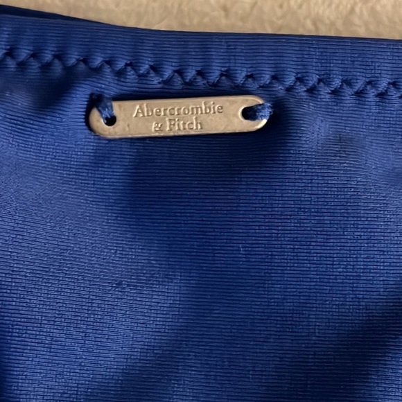 Abercrombie & Fitch ladies bikini - Picture 3 of 6